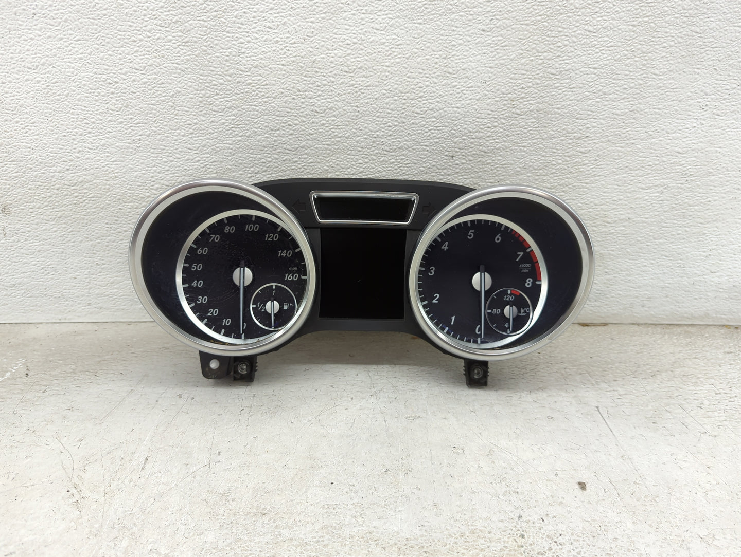 2013 Mercedes-Benz Gl450 Instrument Cluster Speedometer Gauges P/N:A1669003106 0263683115, A1669017401, A1669022003 Miles:61