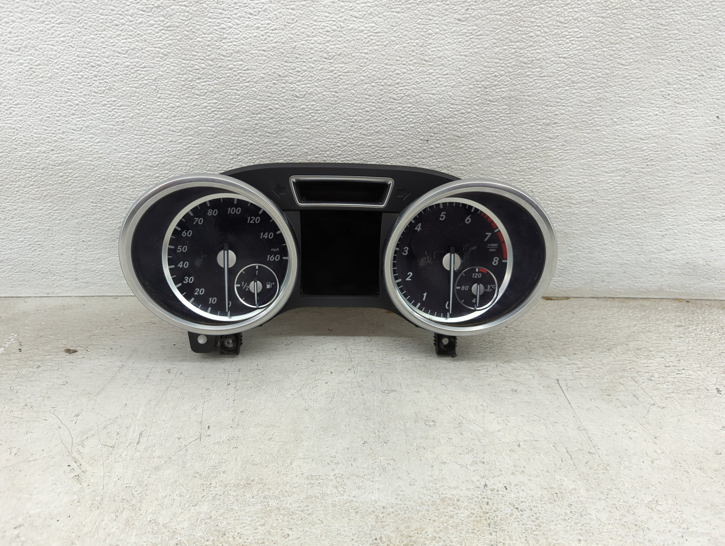 2013 Mercedes-Benz Gl450 Instrument Cluster Speedometer Gauges P/N:A1669003106 0263683115, A1669017401, A1669022003 Miles: F