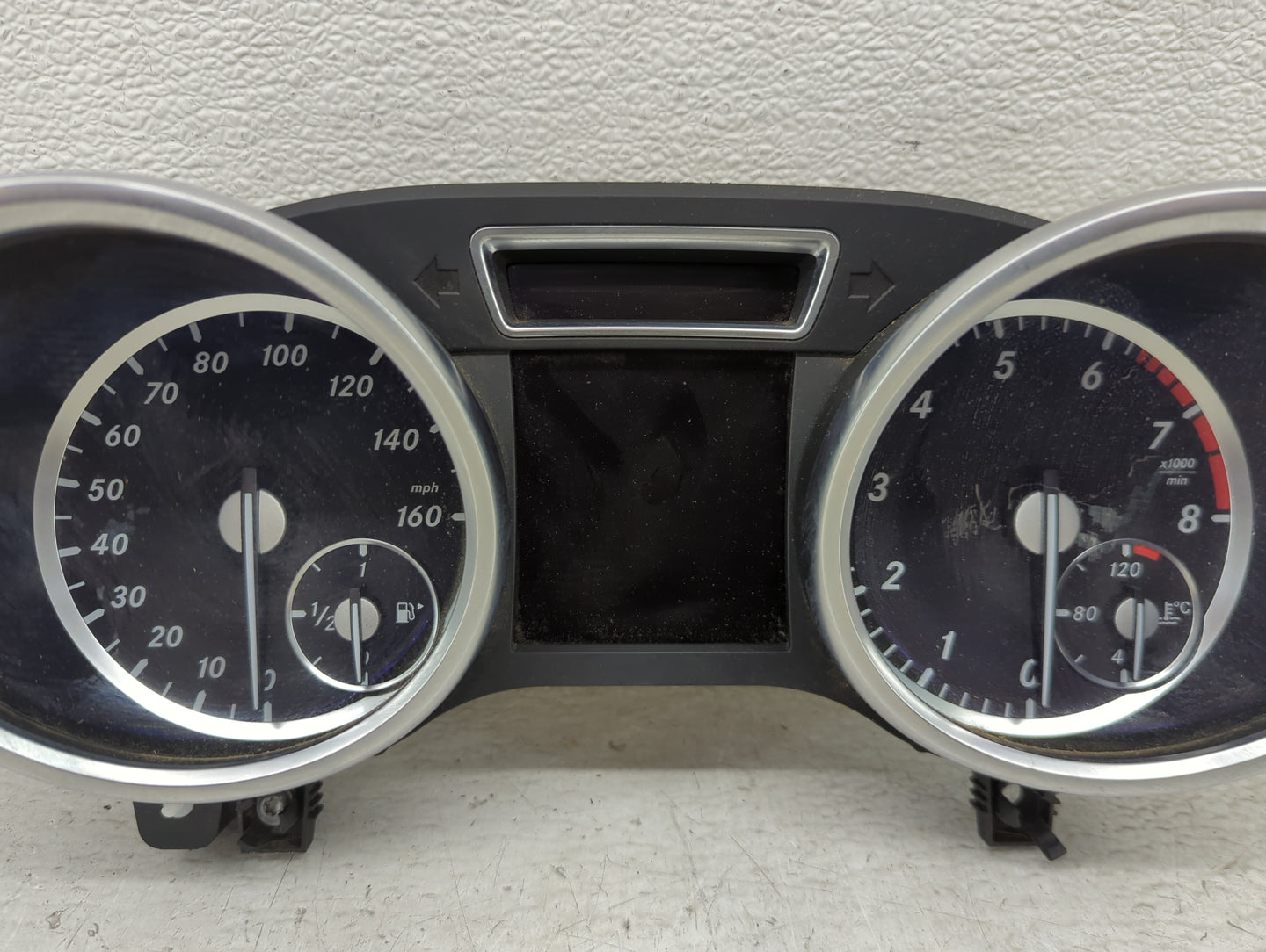2013 Mercedes-Benz Gl450 Instrument Cluster Speedometer Gauges P/N:A1669003106 0263683115, A1669017401, A1669022003 Miles: F