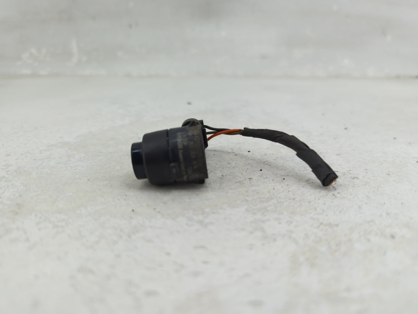 2013 Mercedes-benz Gl450 Front Park Assist Sensor Black 1456823 - Oemusedautoparts1.com