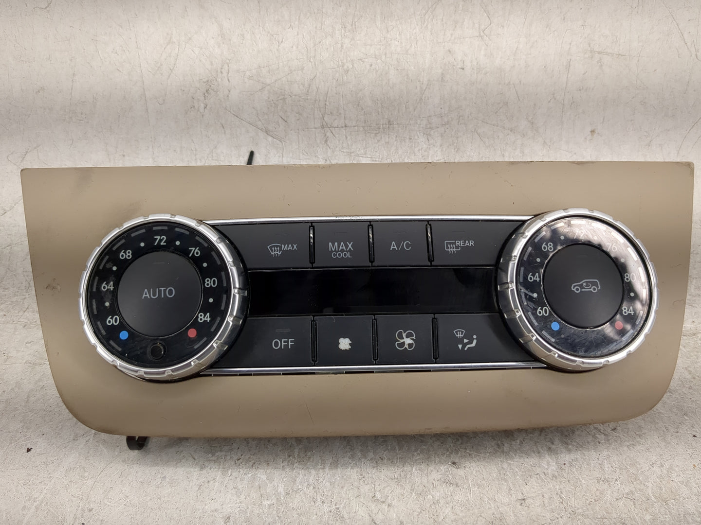 2013 Mercedes-Benz Gl450 Climate Control Module Temperature AC/Heater Replacement P/N:A 166 900 70 08 Fits OEM Used Auto Par