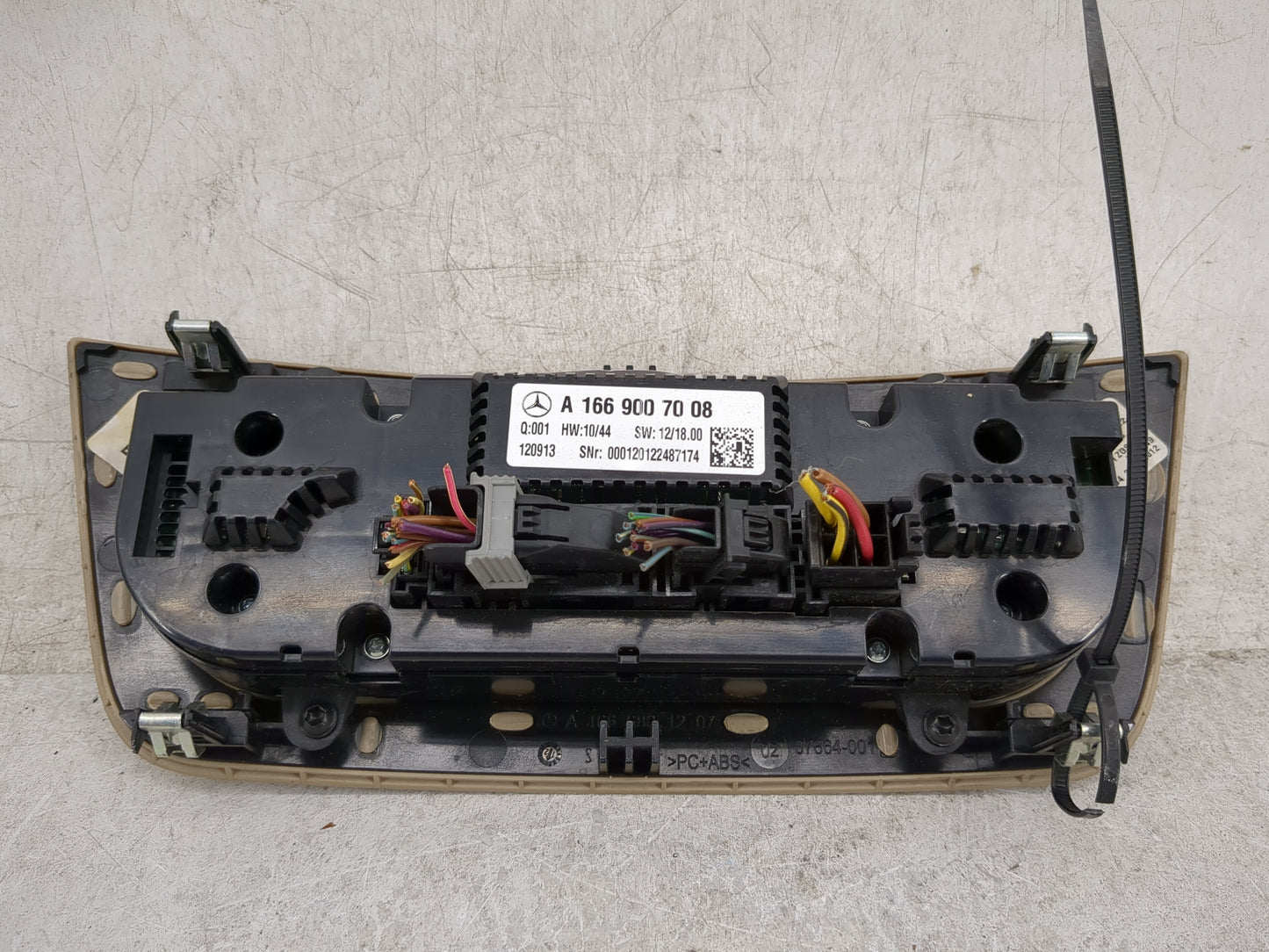 2013 Mercedes-Benz Gl450 Climate Control Module Temperature AC/Heater Replacement P/N:A 166 900 70 08 Fits OEM Used Auto Par