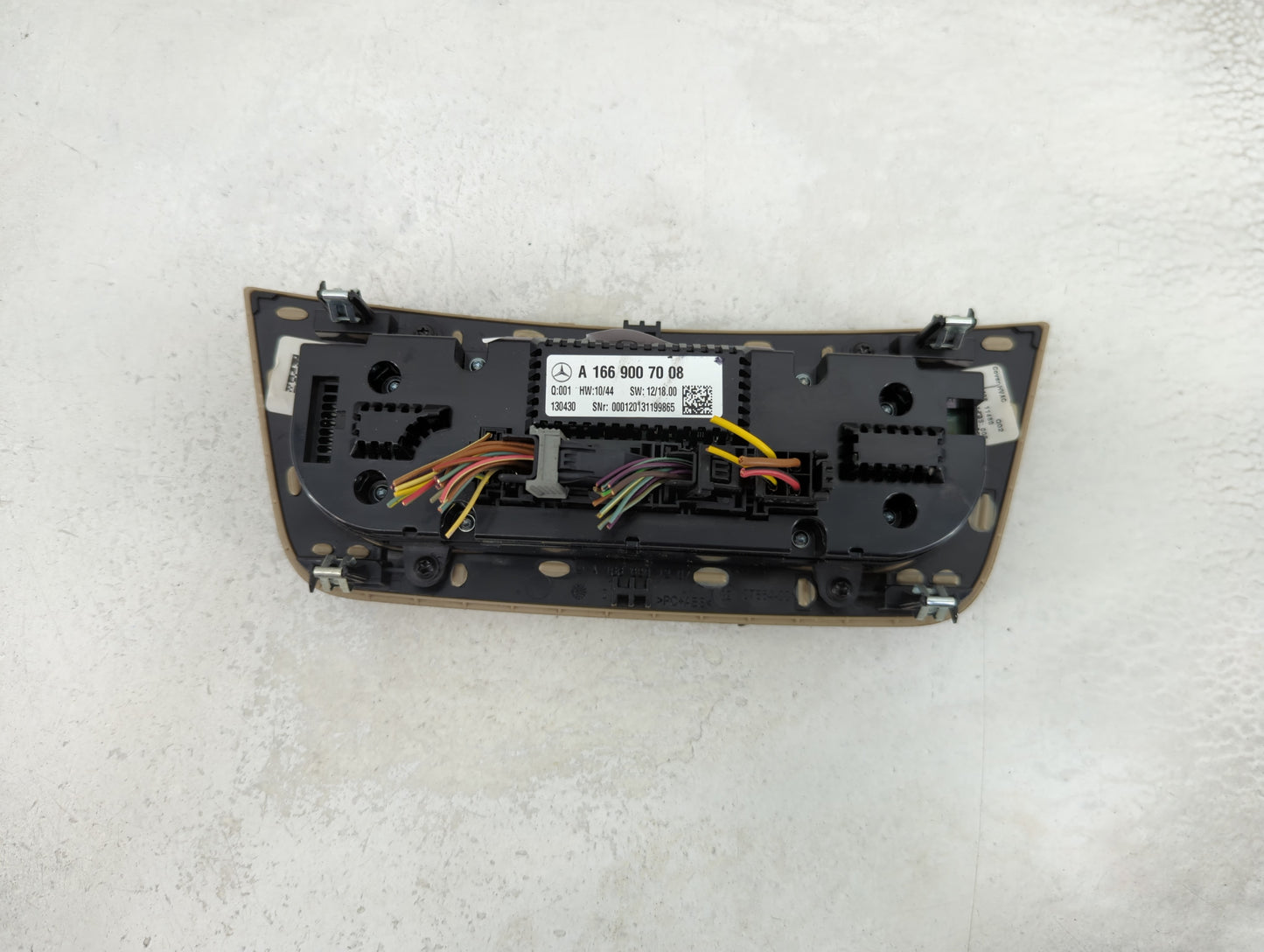 2013 Mercedes-Benz Gl450 Climate Control Module Temperature AC/Heater Replacement P/N:A1669007008 Fits OEM Used Auto Parts -