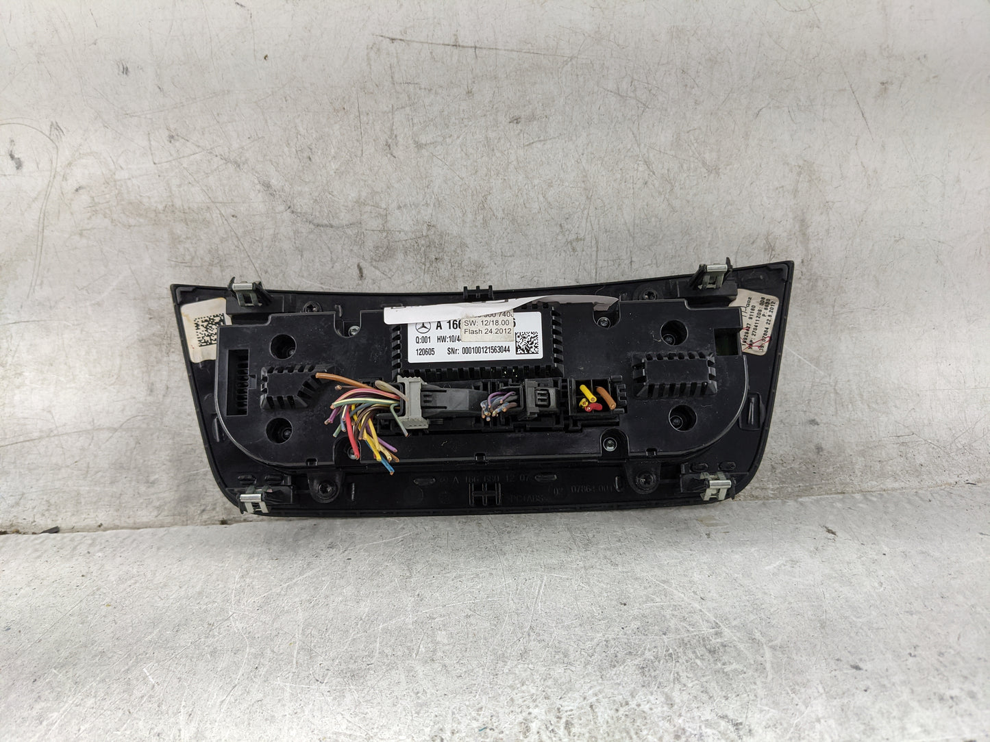 2013 Mercedes-Benz Gl450 Climate Control Module Temperature AC/Heater Replacement P/N:A1668300700 07864-001 Fits OEM Used Au