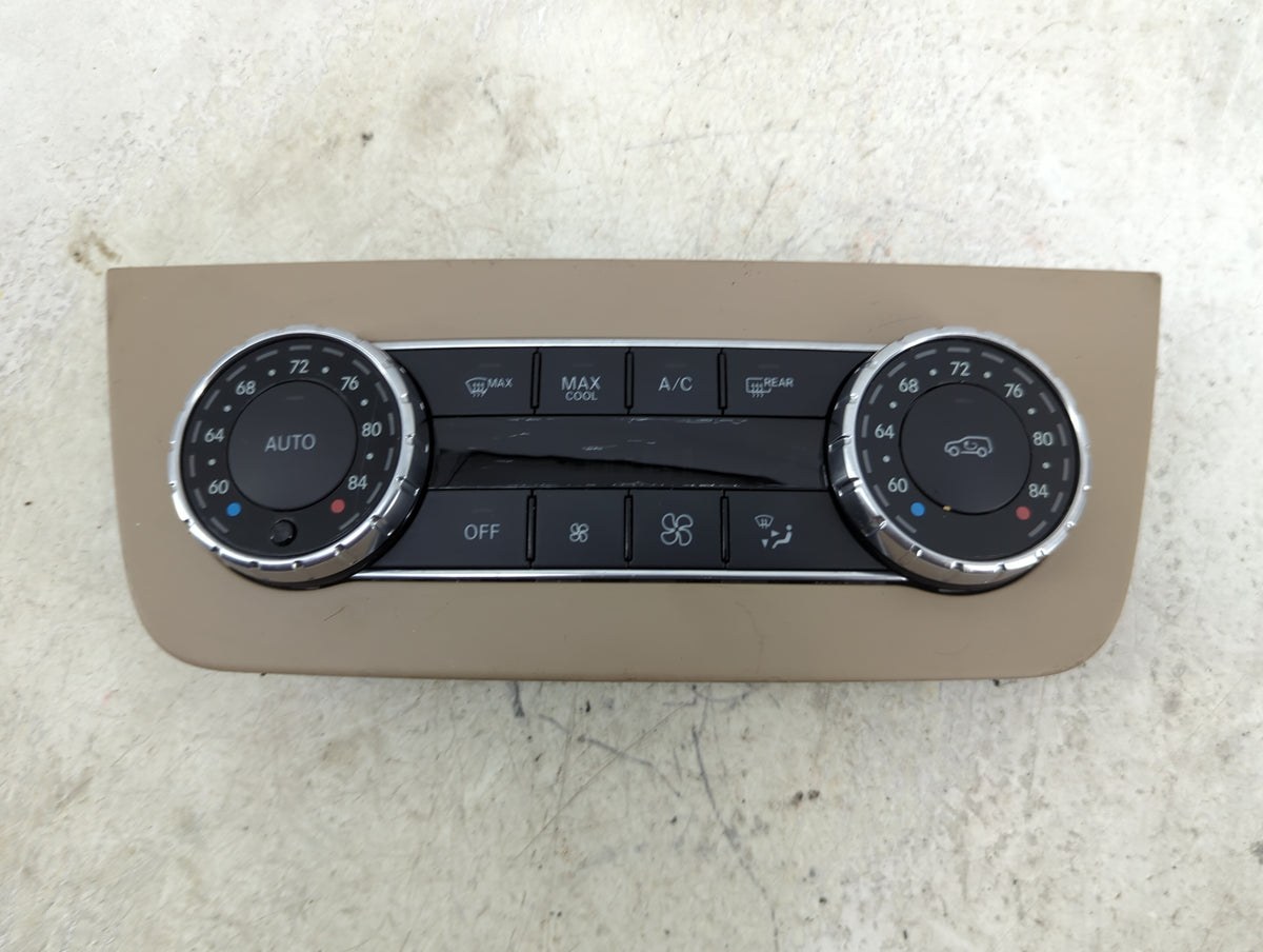 2013 Mercedes-Benz Gl450 Climate Control Module Temperature AC/Heater Replacement P/N:A1669007008 Fits OEM Used Auto Parts -