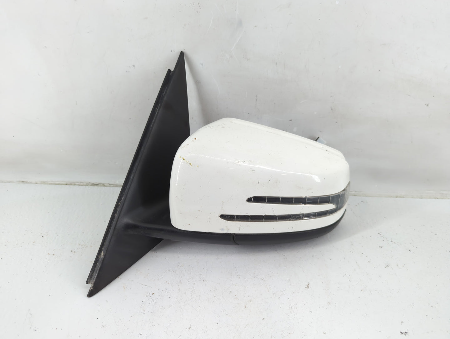 2013-2015 Mercedes-Benz Glk250 Driver Side View Mirror - Left Door Mirror OEM Used - Oemusedautoparts1.com