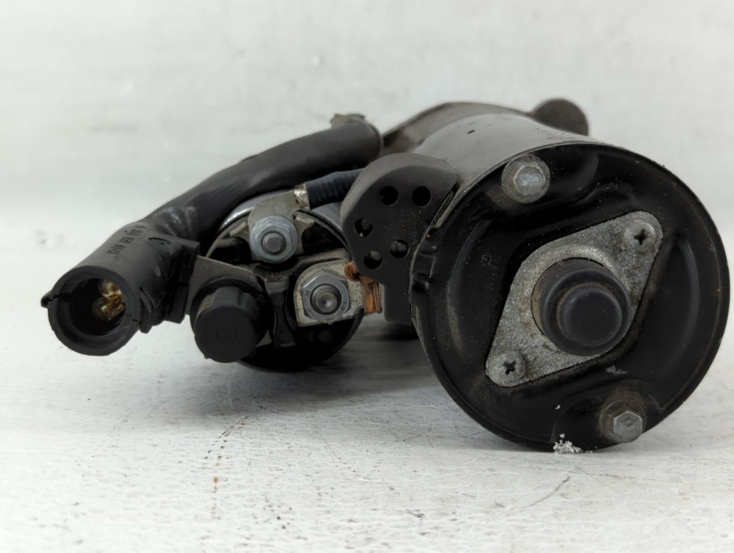 2013-2015 Mercedes-Benz Glk350 Car Starter Motor Solenoid OEM P/N:0 001 147 402 Fits Fits 2013 2014 2015 2016 OEM Used Auto 