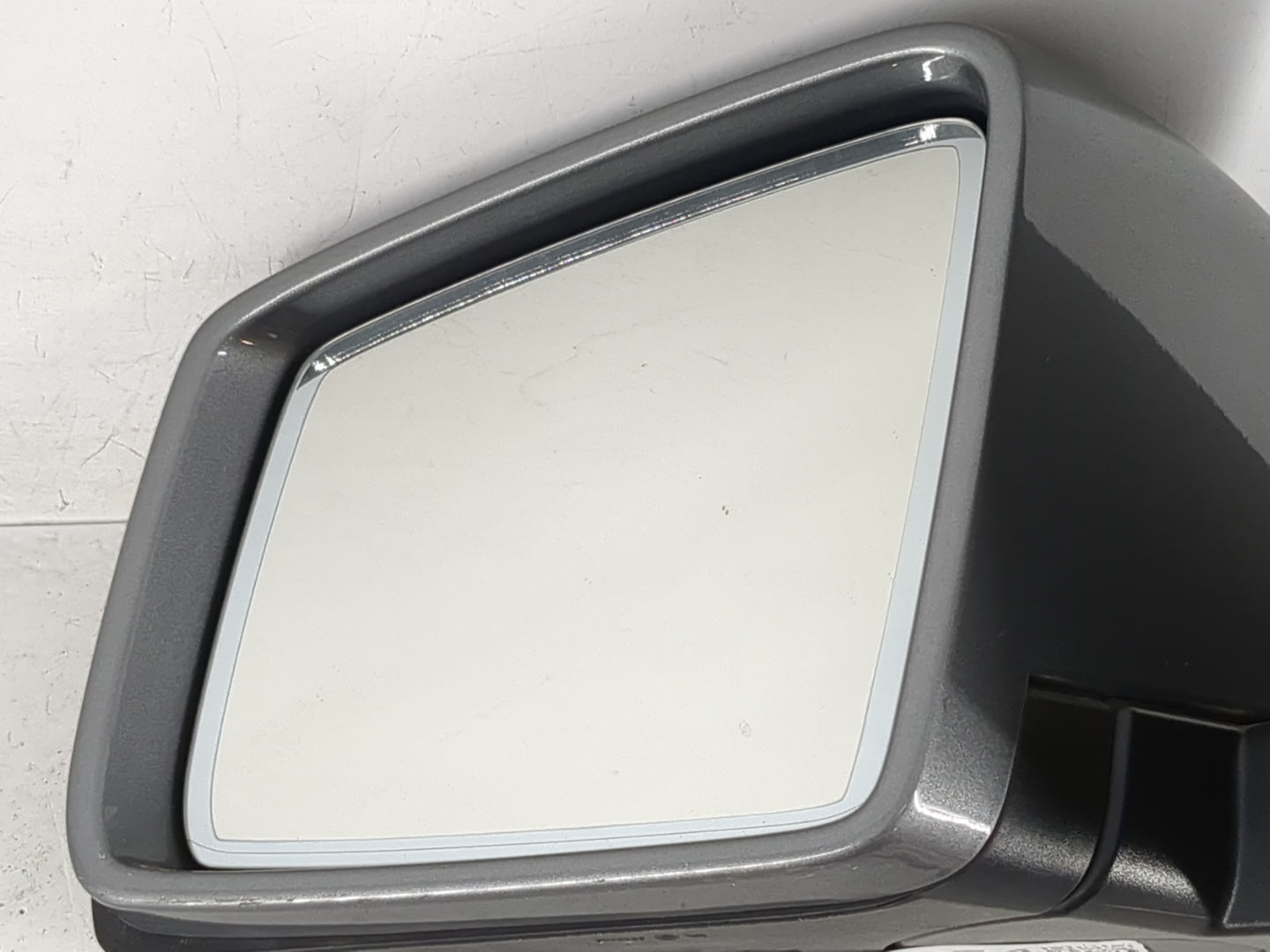 2015 Mercedes-Benz Ml250 Driver Side View Mirror - Left Door Mirror OEM Used - Oemusedautoparts1.com