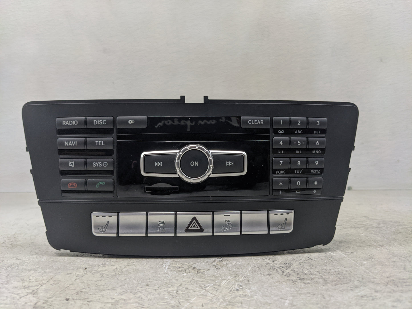 2013 Mercedes-Benz Ml250 Radio AM FM Cd Player Receiver Replacement P/N:A 166 900 01 09 Fits OEM Used Auto Parts - Oemusedau