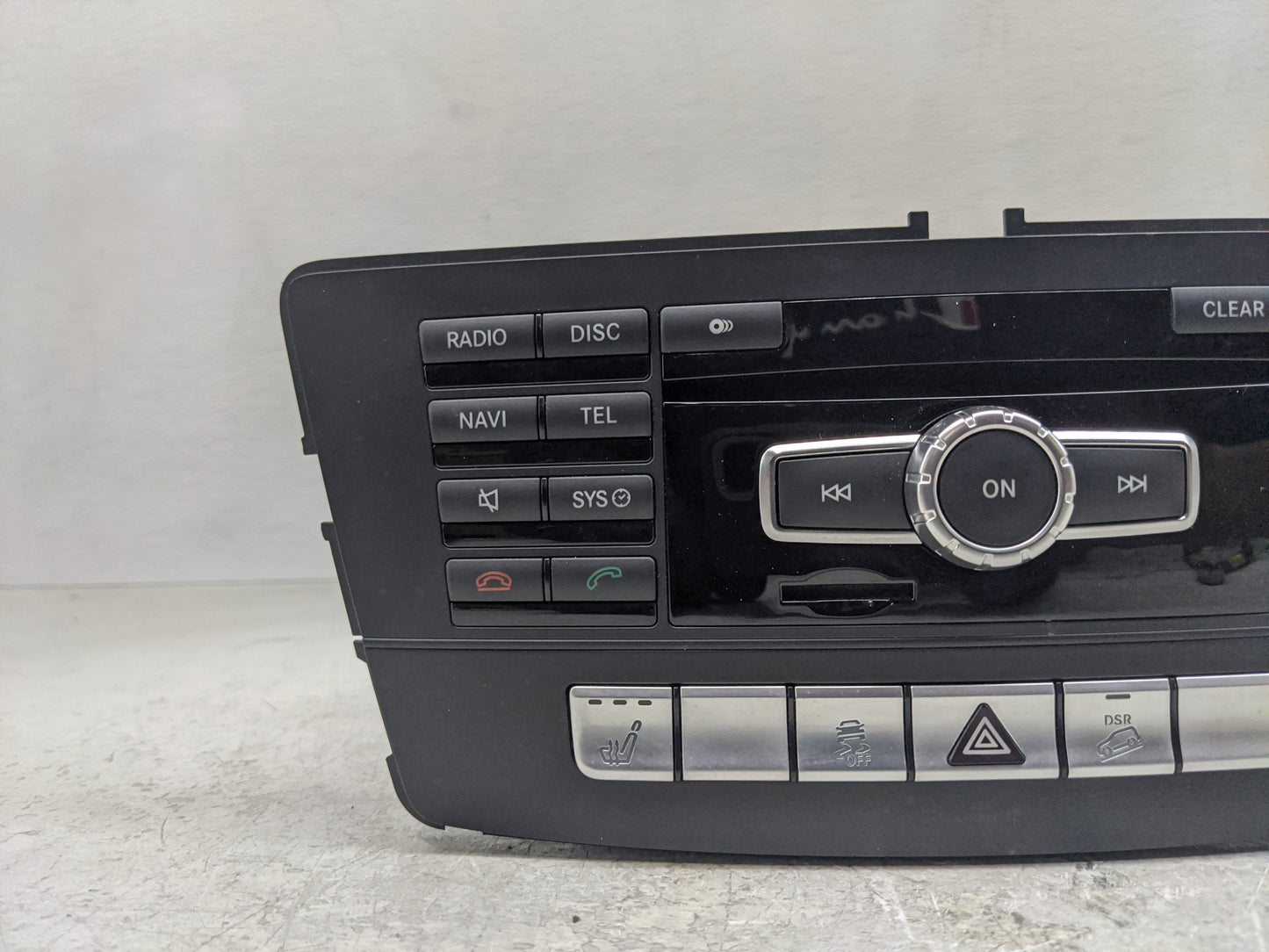 2013 Mercedes-Benz Ml250 Radio AM FM Cd Player Receiver Replacement P/N:A 166 900 01 09 Fits OEM Used Auto Parts - Oemusedau