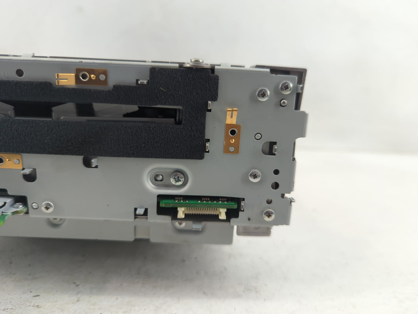 2013 Mercedes-Benz Ml250 Radio AM FM Cd Player Receiver Replacement P/N:A 166 900 21 Fits OEM Used Auto Parts - Oemusedautop