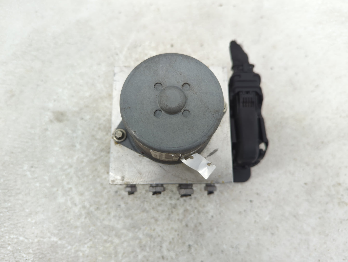 2012-2013 Mercedes-Benz Ml350 ABS Pump Control Module Replacement P/N:A166 431 4612 Fits Fits 2012 2013 OEM Used Auto Parts 