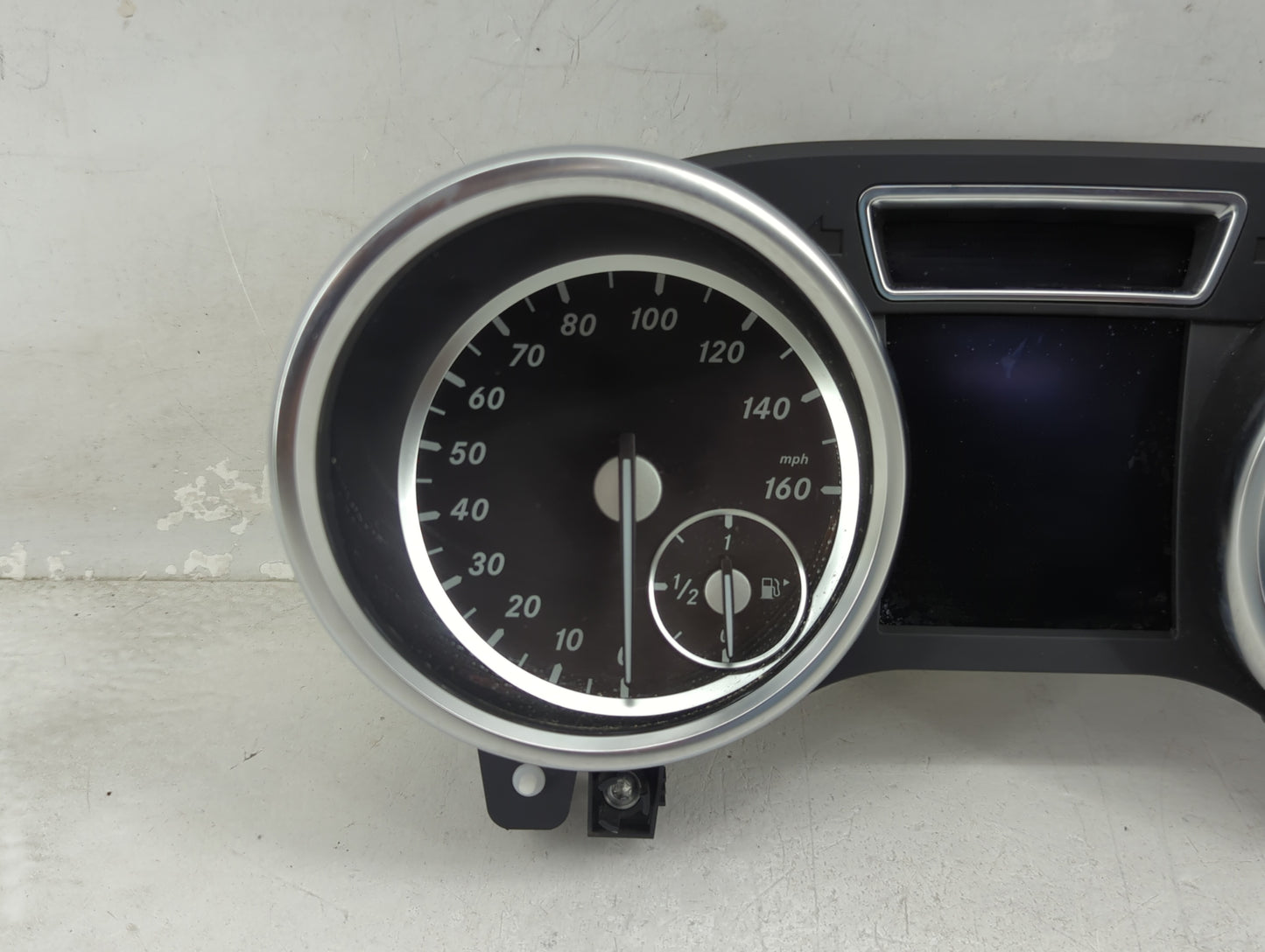 2013 Mercedes-Benz Ml350 Instrument Cluster Speedometer Gauges P/N:A1669003106 0263683115, A1669017401, A1669022003 Miles:63