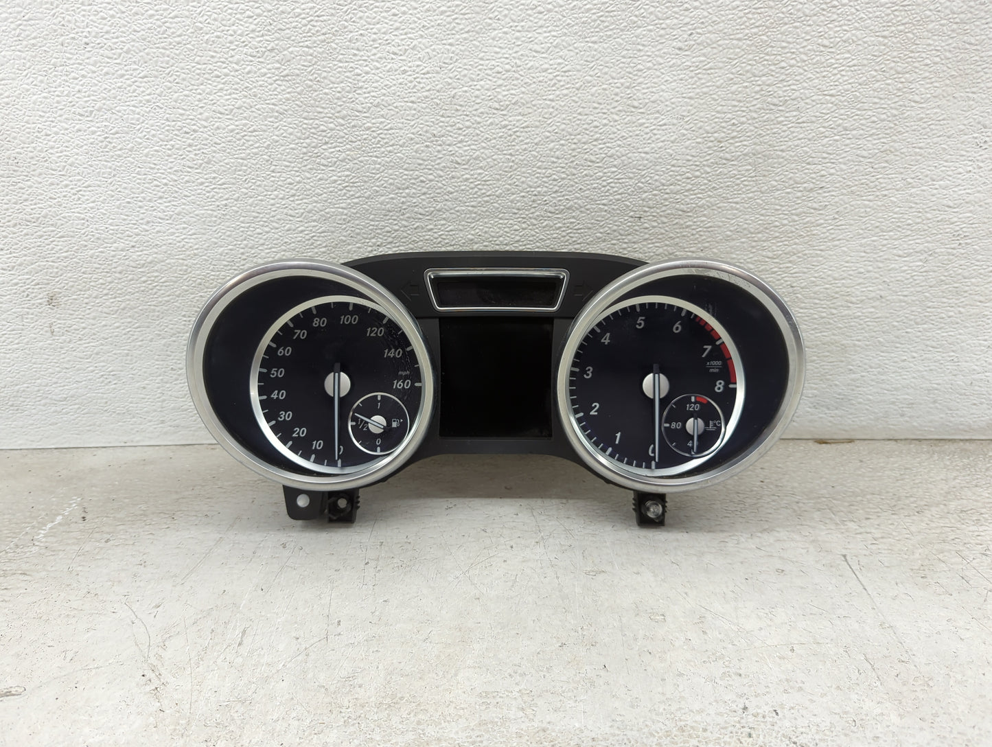 2013 Mercedes-Benz Ml350 Instrument Cluster Speedometer Gauges P/N:A166 900 34 06 Miles: Fits OEM Used Auto Parts - Oemuseda