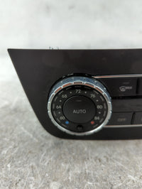 2013 Mercedes-Benz Ml350 Climate Control Module Temperature AC/Heater Replacement P/N:A1669007008 Fits OEM Used Auto Parts -