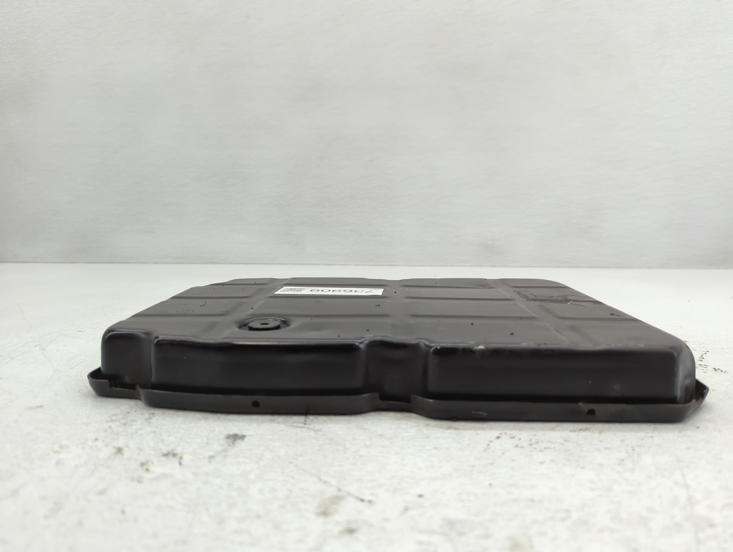 2012-2015 Mercedes-Benz Ml350 Engine Oil Pan P/N:2112709900 Fits Fits 2012 2013 2014 2015 2016 2017 OEM Used Auto Parts - Oe