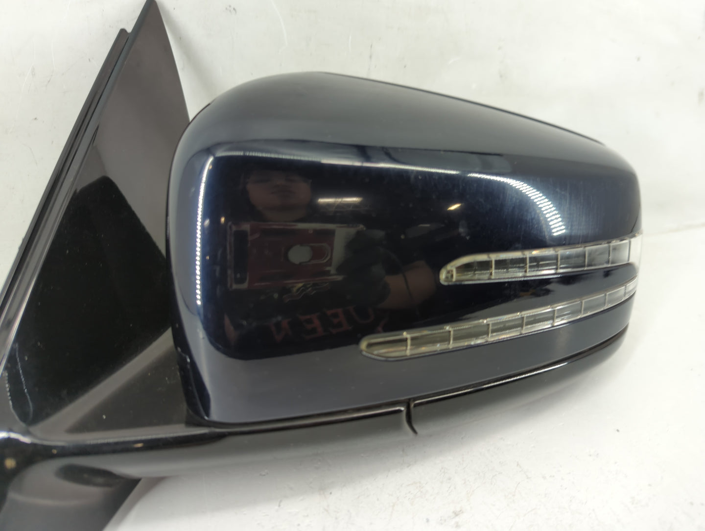 2013 Mercedes-Benz R350 Driver Side View Mirror - Left Door Mirror OEM Used - Oemusedautoparts1.com