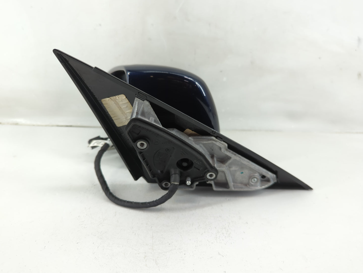 2013 Mercedes-Benz R350 Driver Side View Mirror - Left Door Mirror OEM Used - Oemusedautoparts1.com