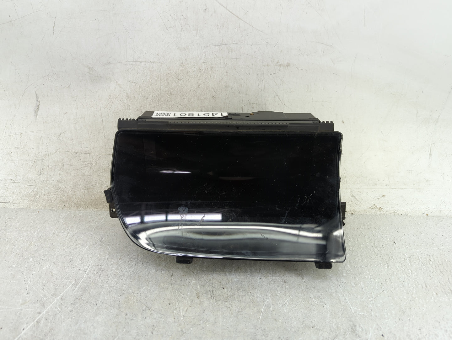 Mercedes-benz S-class Information Display Screen - Oemusedautoparts1.com