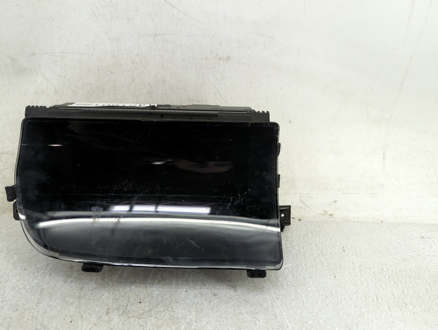 Mercedes-benz S-class Information Display Screen - Oemusedautoparts1.com