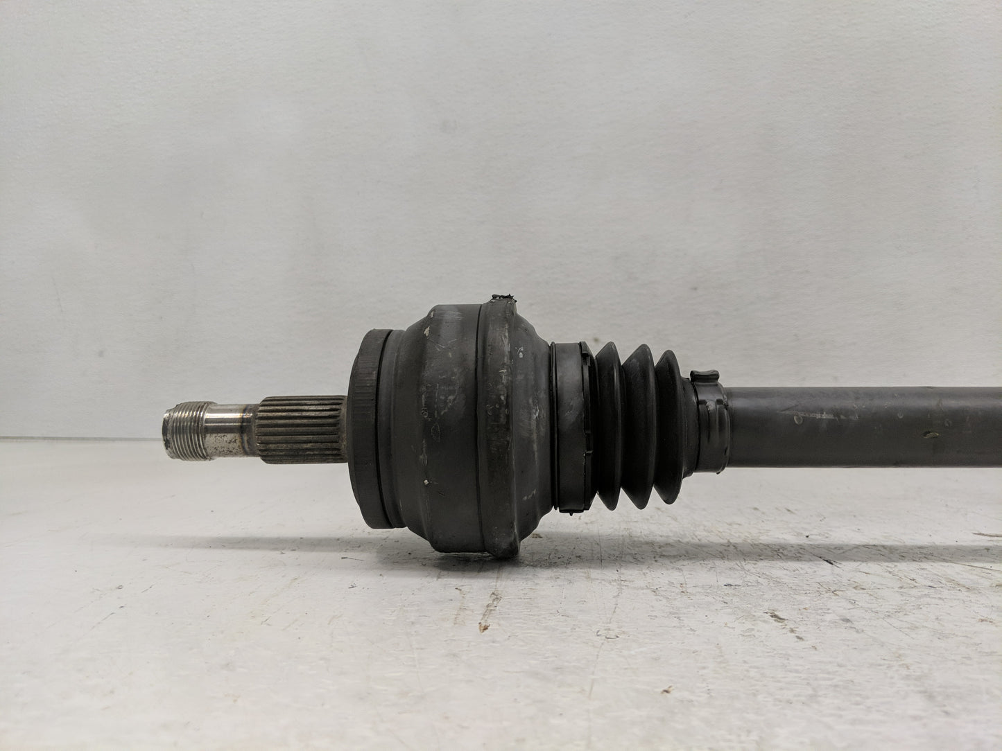 Mercedes-benz S400 Axle Shaft Front Driver Cv C/v - Oemusedautoparts1.com