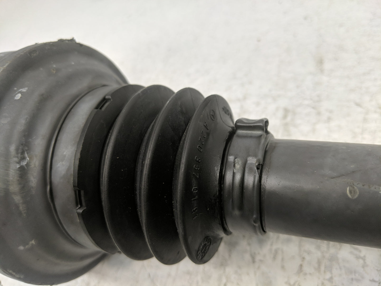 Mercedes-benz S400 Axle Shaft Front Driver Cv C/v - Oemusedautoparts1.com