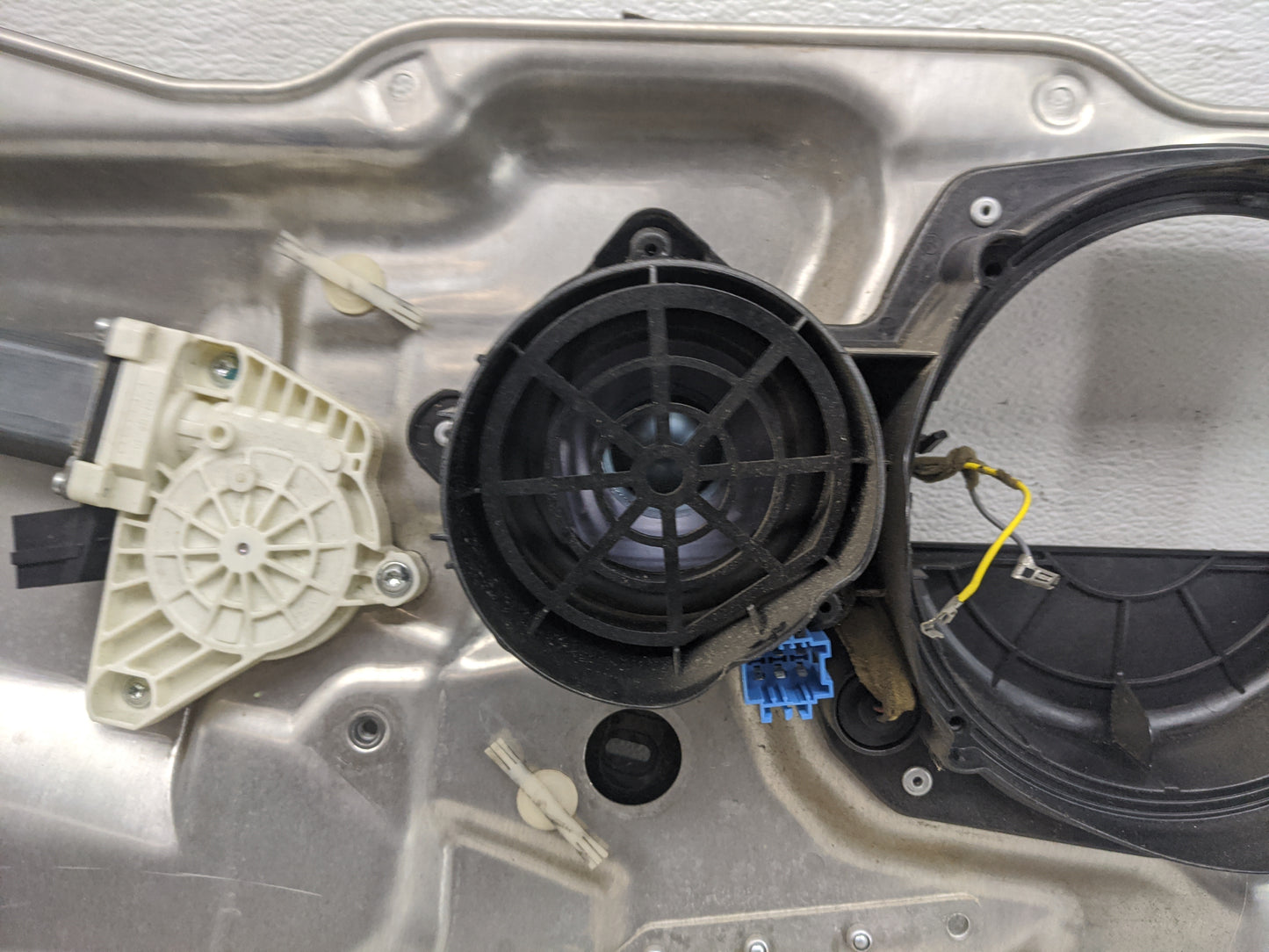 2013 Mercedes-benz S400 Used Window Regulator Passenger Front - Oemusedautoparts1.com