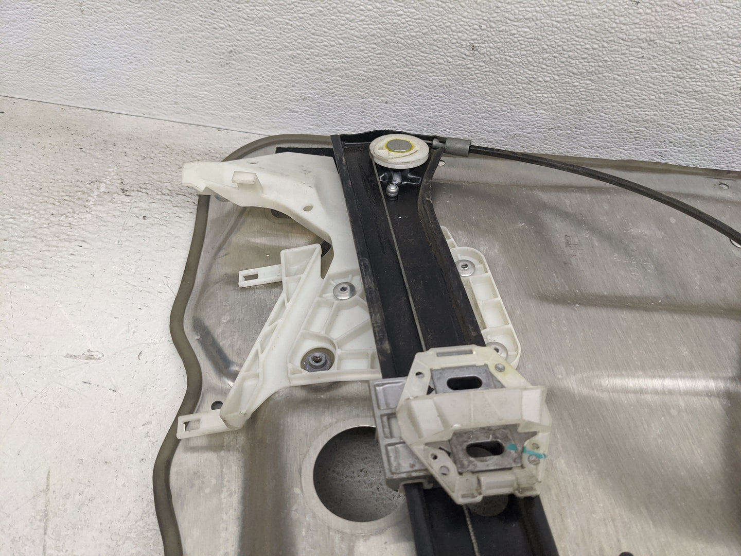 2013 Mercedes-benz S400 Used Window Regulator Passenger Front - Oemusedautoparts1.com