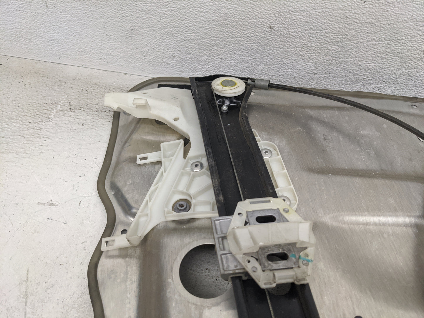 2013 Mercedes-benz S400 Used Window Regulator Passenger Front - Oemusedautoparts1.com