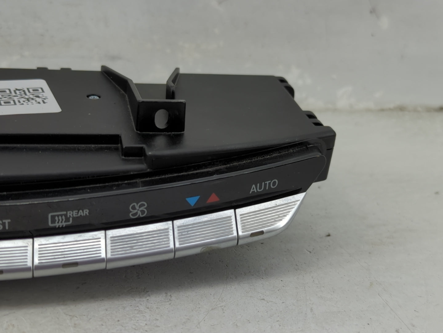 2010-2013 Mercedes-Benz S550 Climate Control Module Temperature AC/Heater Replacement P/N:A 221 902 10 02 A 221 905 28 00 Fi