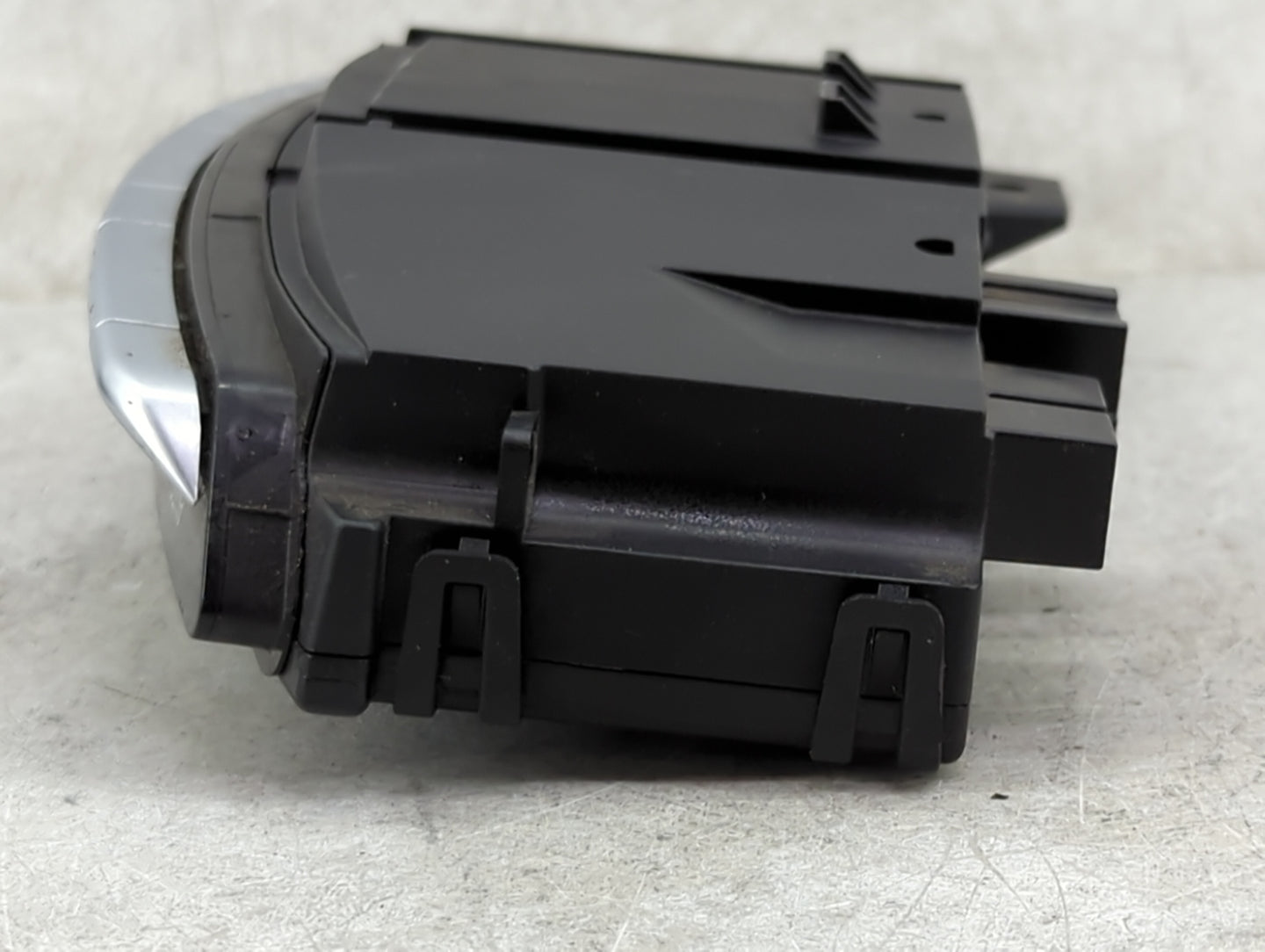 2007-2013 Mercedes-Benz S550 Climate Control Module Temperature AC/Heater Replacement P/N:A 221 902 10 02 A 221 905 28 00 Fi