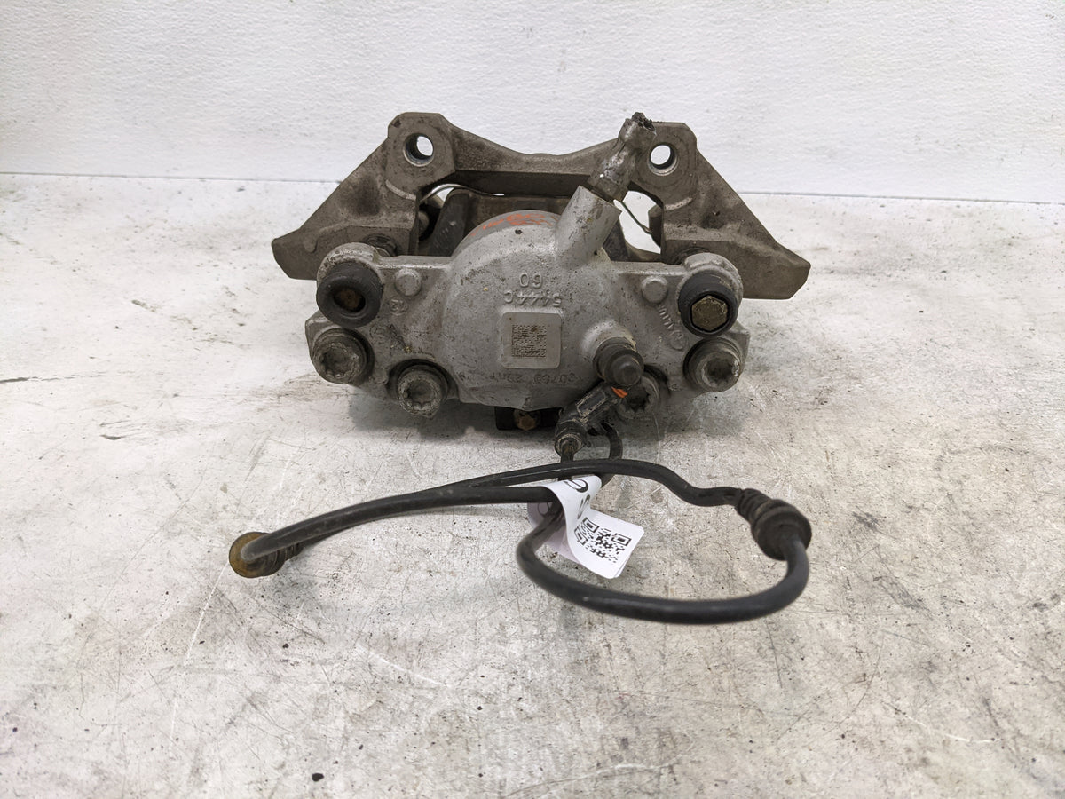 Mercedes-benz Slk Class Front Passenger Right Brake Caliper - Oemusedautoparts1.com