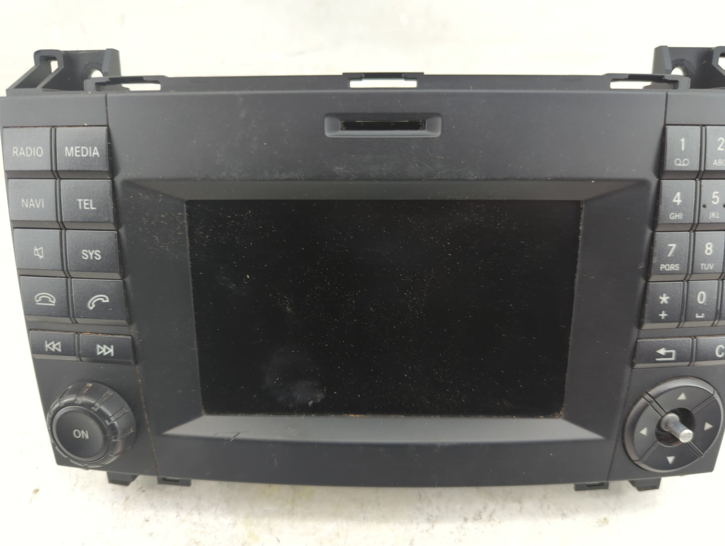 2013 Mercedes-Benz Sprinter 2500 Radio AM FM Cd Player Receiver Replacement P/N:A9069000203 Fits OEM Used Auto Parts - Oemus