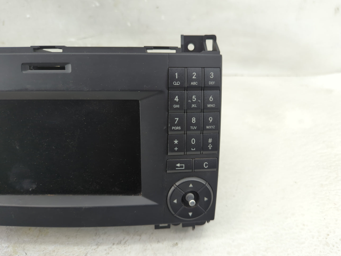 2013 Mercedes-Benz Sprinter 2500 Radio AM FM Cd Player Receiver Replacement P/N:A9069000203 Fits OEM Used Auto Parts - Oemus