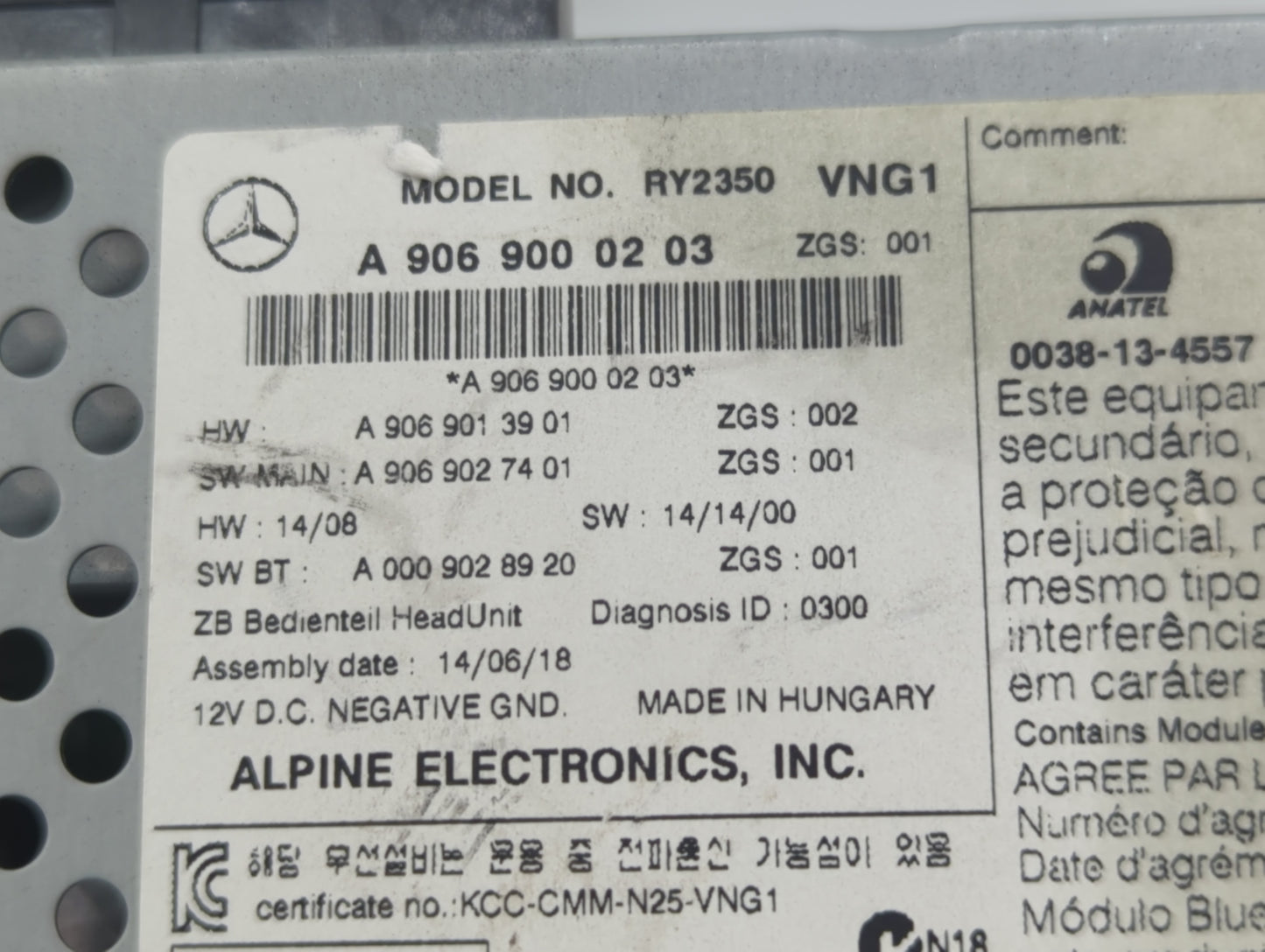 2013 Mercedes-Benz Sprinter 2500 Radio AM FM Cd Player Receiver Replacement P/N:A9069000203 Fits OEM Used Auto Parts - Oemus