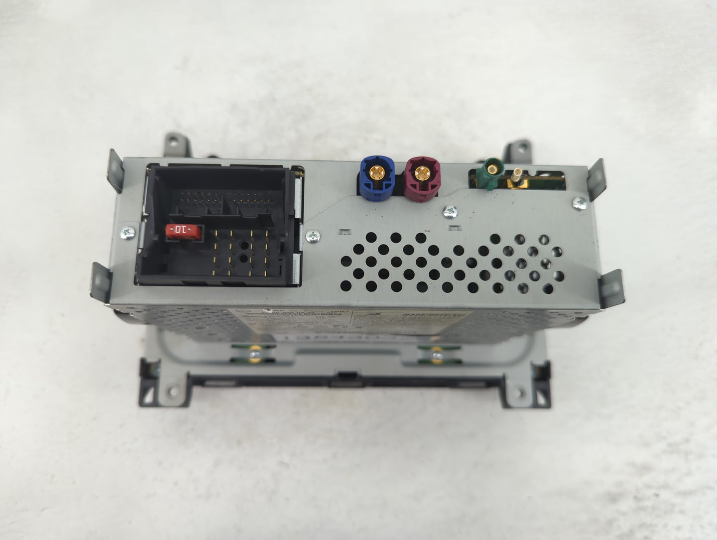 2013 Mercedes-Benz Sprinter 2500 Radio AM FM Cd Player Receiver Replacement P/N:A9069000203 Fits OEM Used Auto Parts - Oemus