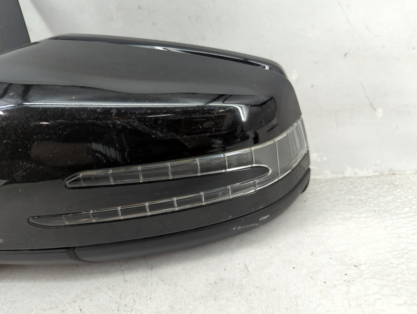 2013 Mercedes C-Class Driver Side View Mirror - Left Door Mirror OEM Used - Oemusedautoparts1.com