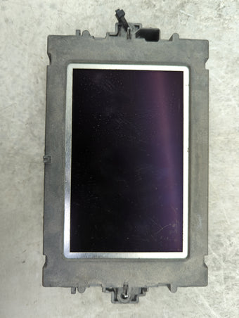 compare product Mercedes C-class Information Radio Display Screen