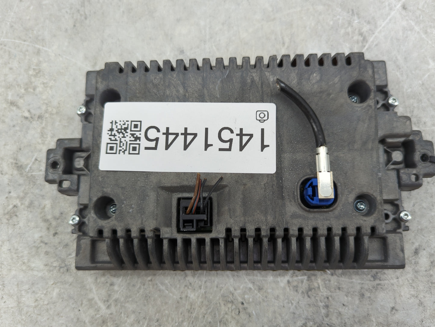 Mercedes C-class Information Display Screen - Oemusedautoparts1.com