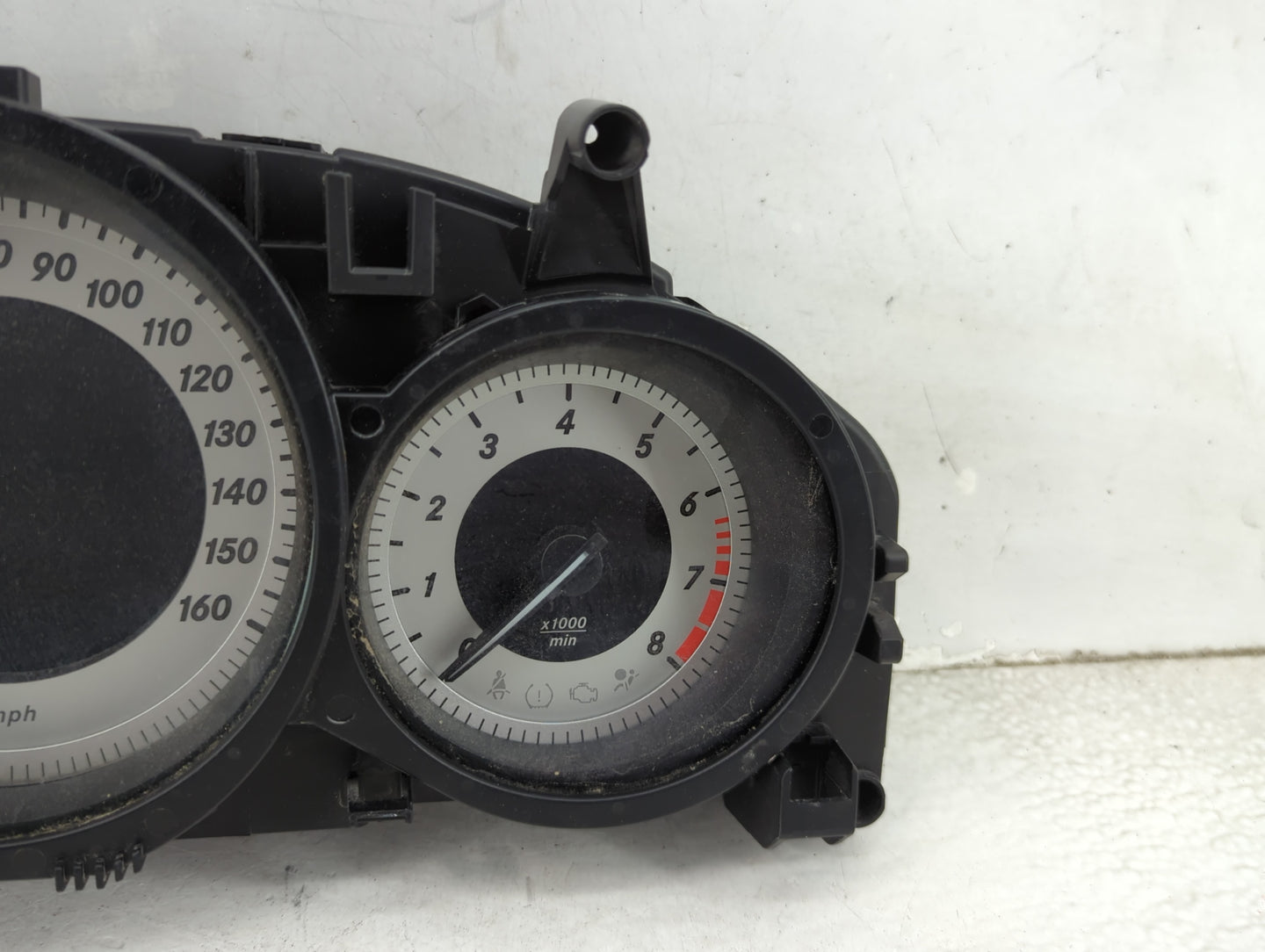 2013 Mercedes C-class Speedometer Instrument Cluster Gauges - Oemusedautoparts1.com