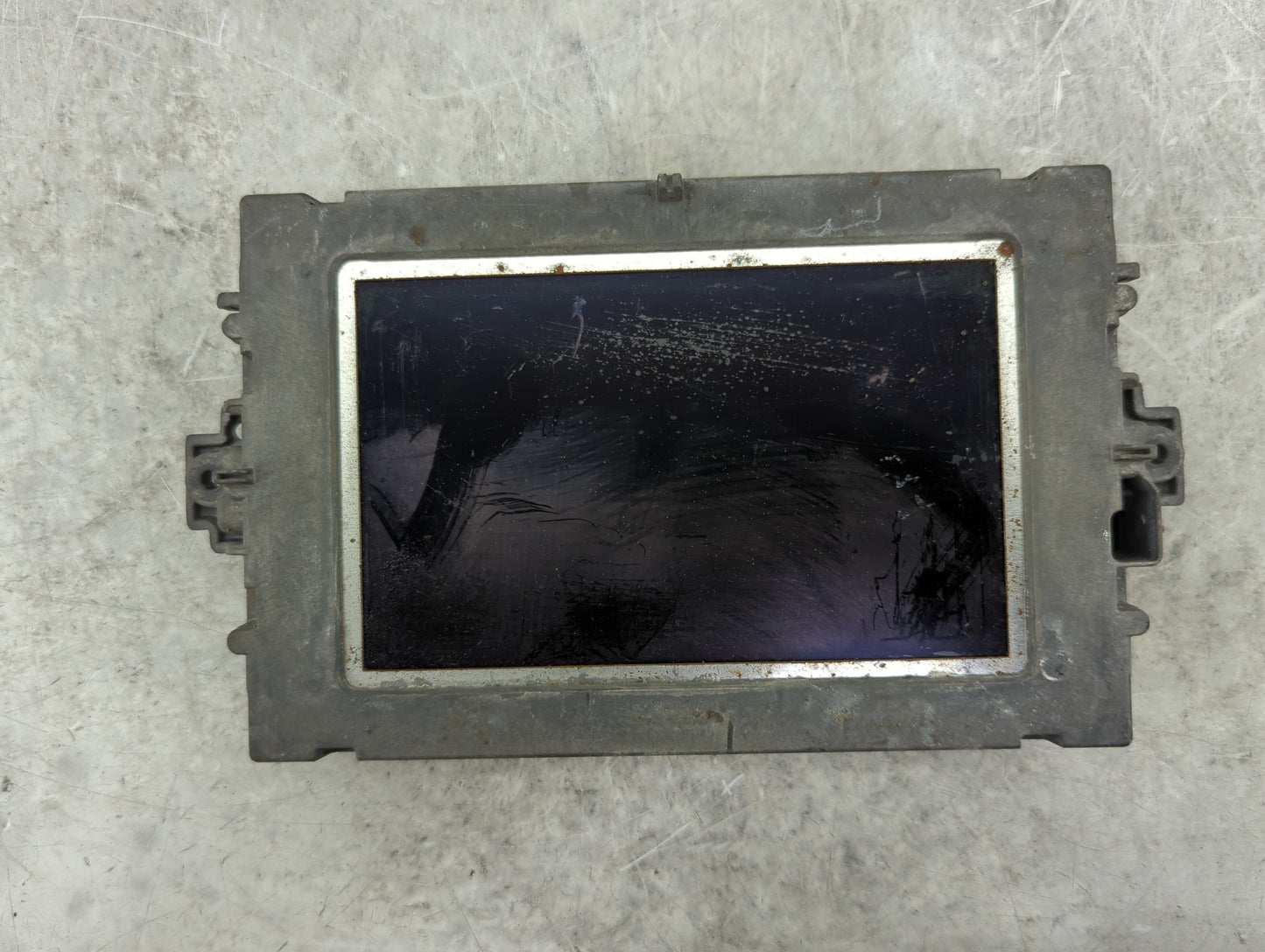 Mercedes Benz C250 Information Display Screen - Oemusedautoparts1.com