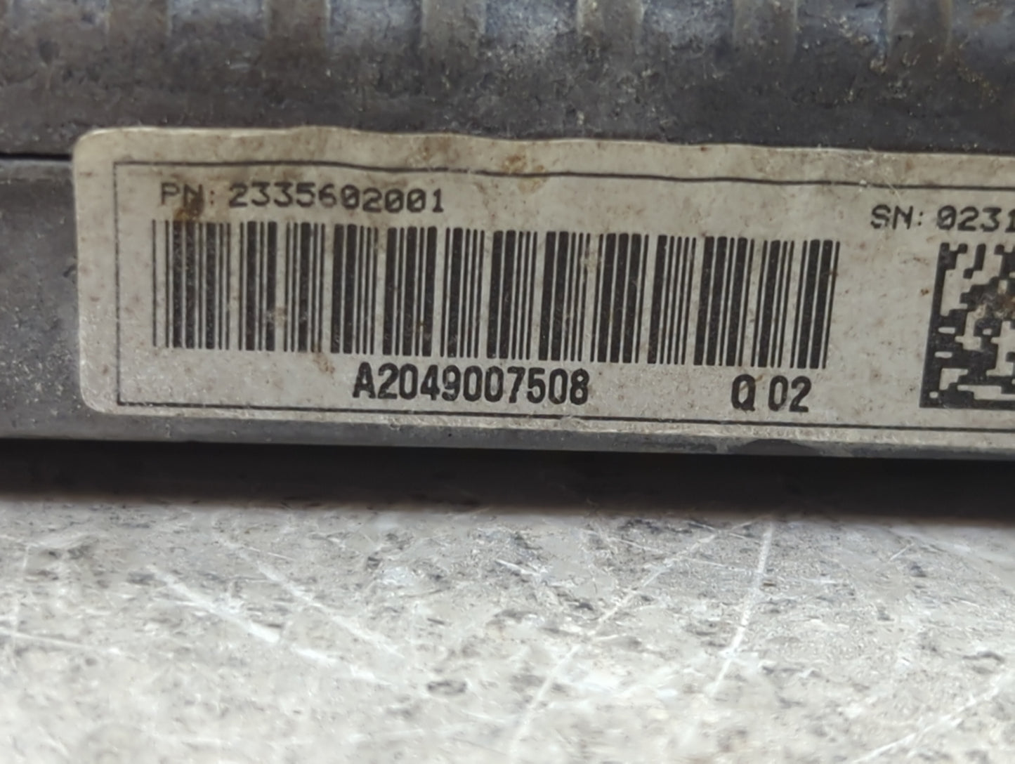 Mercedes Benz C250 Information Display Screen - Oemusedautoparts1.com