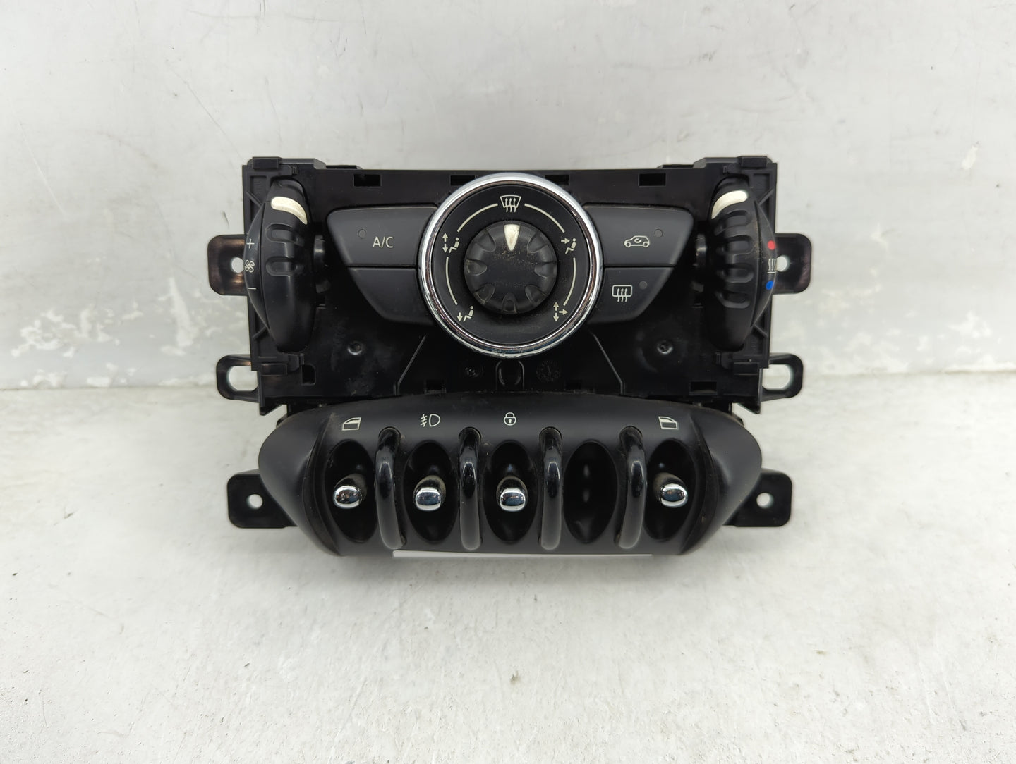 2013 Mini Clubman Climate Control Module Temperature AC/Heater Replacement P/N:3457352 Fits Fits 2011 2012 2014 OEM Used Aut