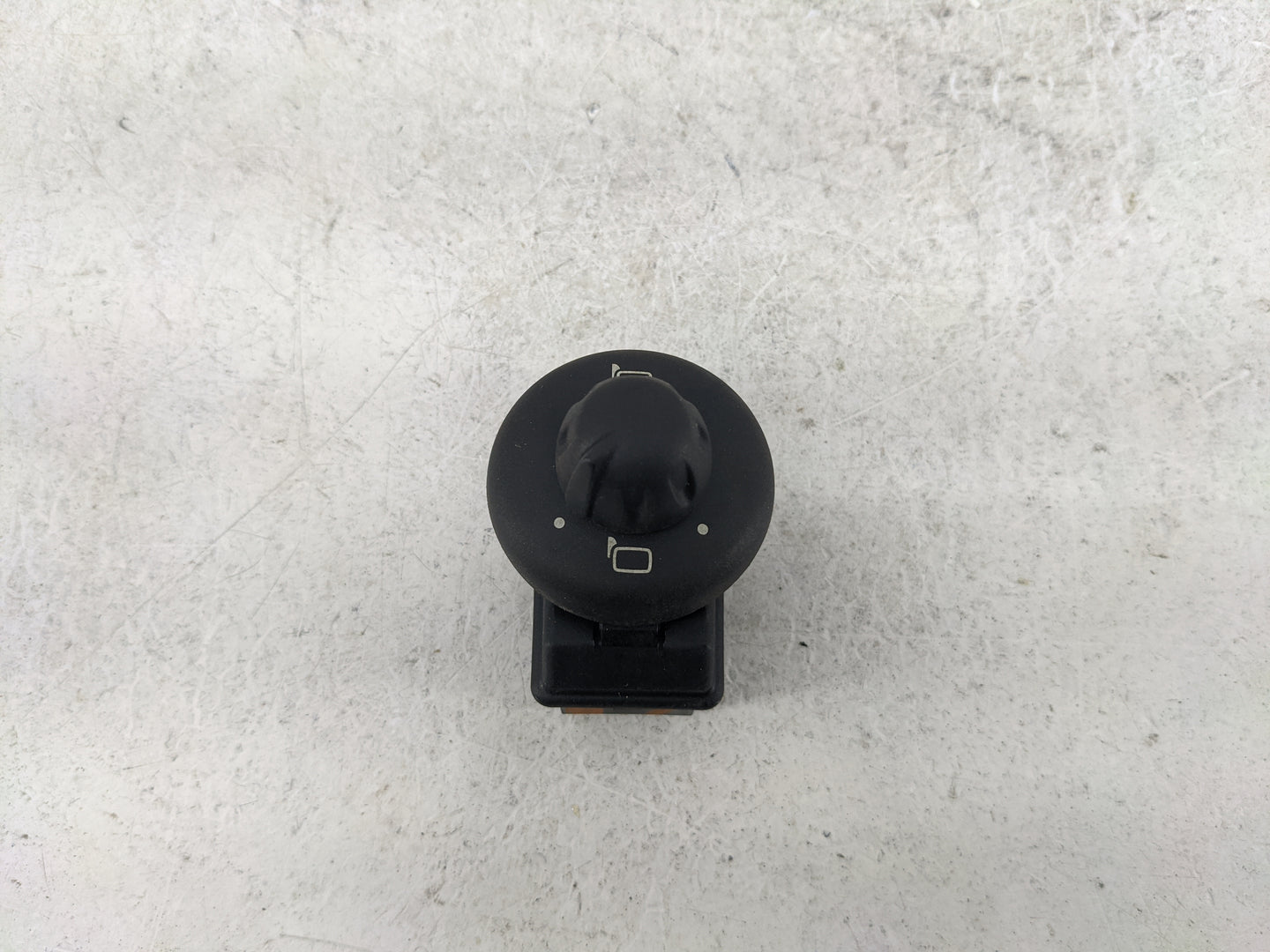 2013 Mini Clubman Driver Left Door Mirror Power Switch - Oemusedautoparts1.com