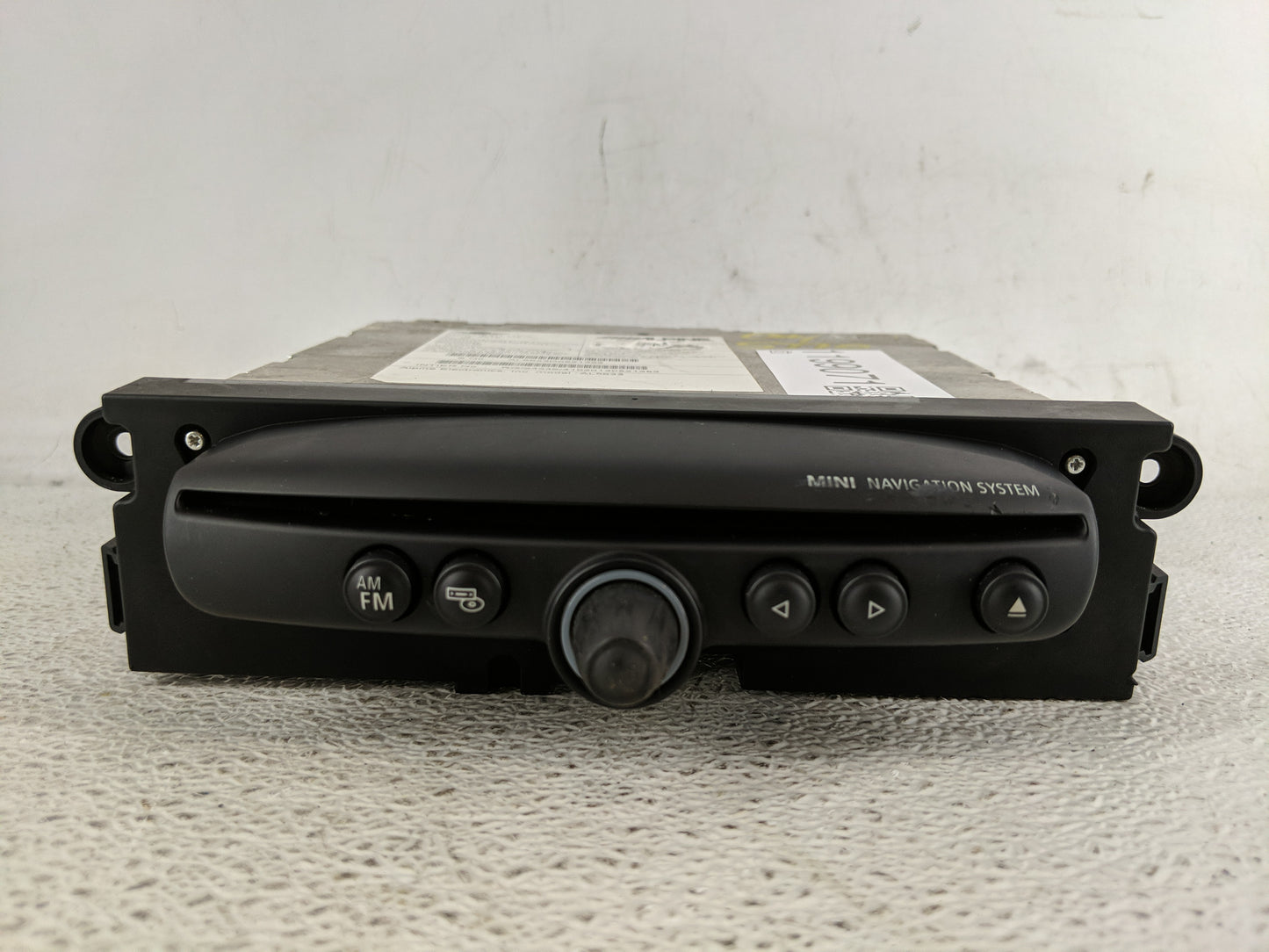2008-2016 Mini Cooper Radio AM FM Cd Player Receiver Replacement P/N:9 311 115 Fits OEM Used Auto Parts - Oemusedautoparts1.