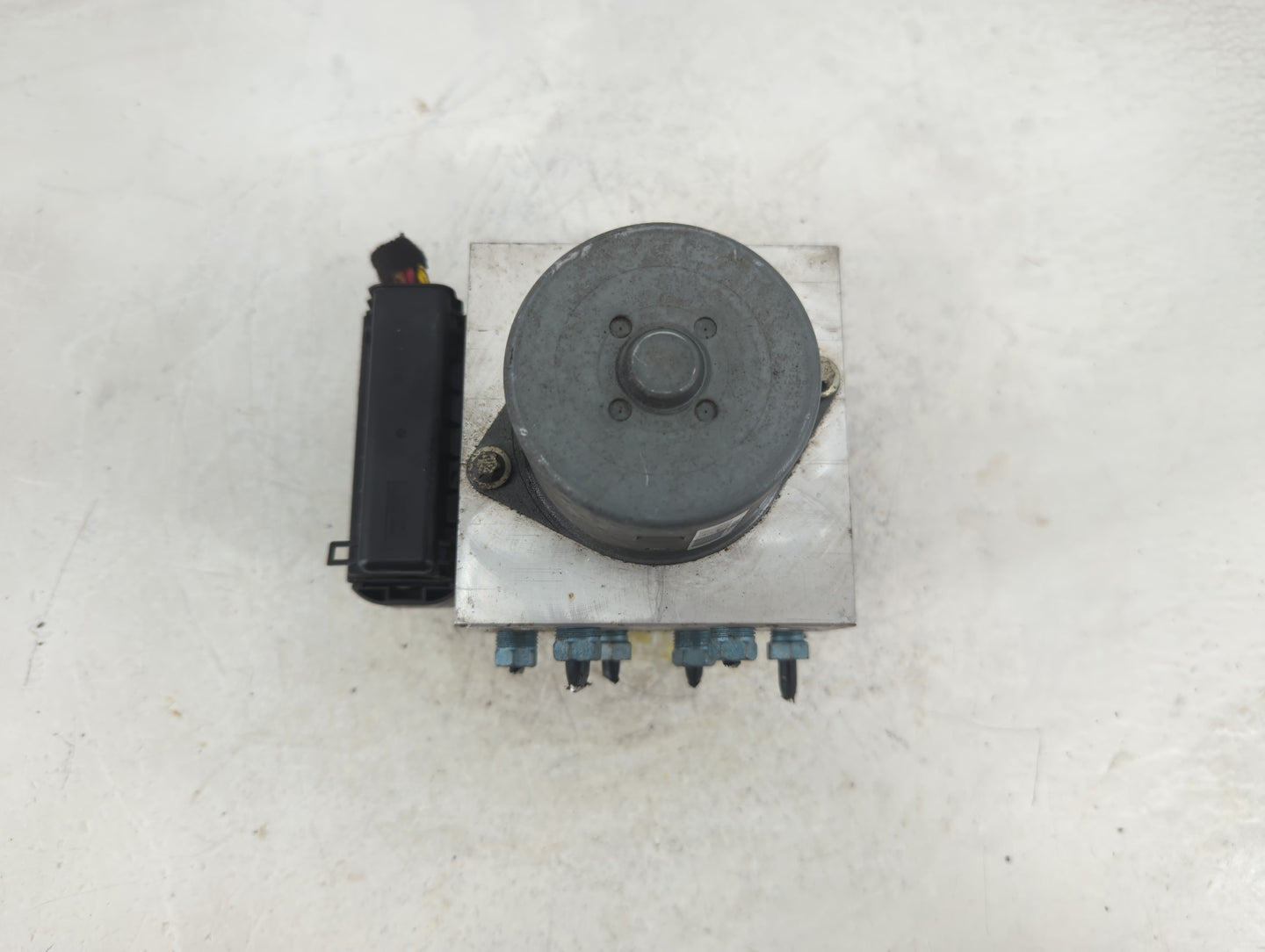2012-2013 Mini Cooper ABS Pump Control Module Replacement P/N:54086364A Fits Fits 2012 2013 OEM Used Auto Parts - Oemusedaut