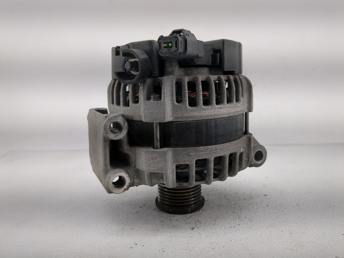 2009-2014 Mini Cooper Alternator Replacement Generator Charging Assembly Engine OEM P/N:0 125 711 011 Fits OEM Used Auto Par
