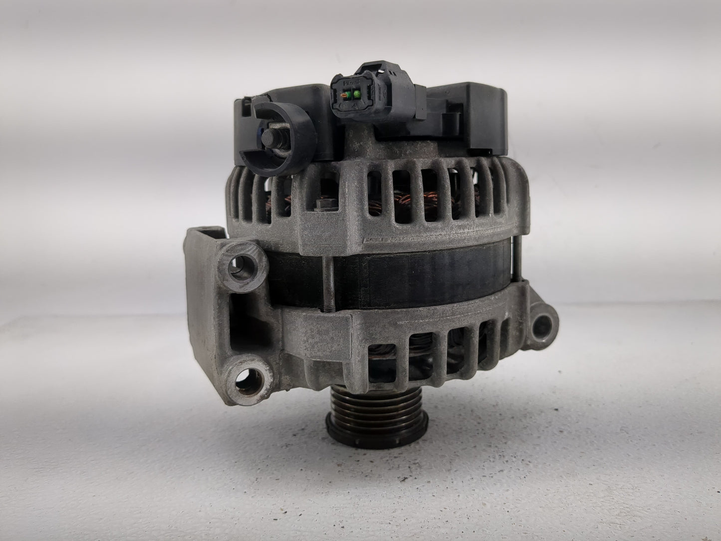 2009-2014 Mini Cooper Alternator Replacement Generator Charging Assembly Engine OEM P/N:0 125 711 011 Fits OEM Used Auto Par