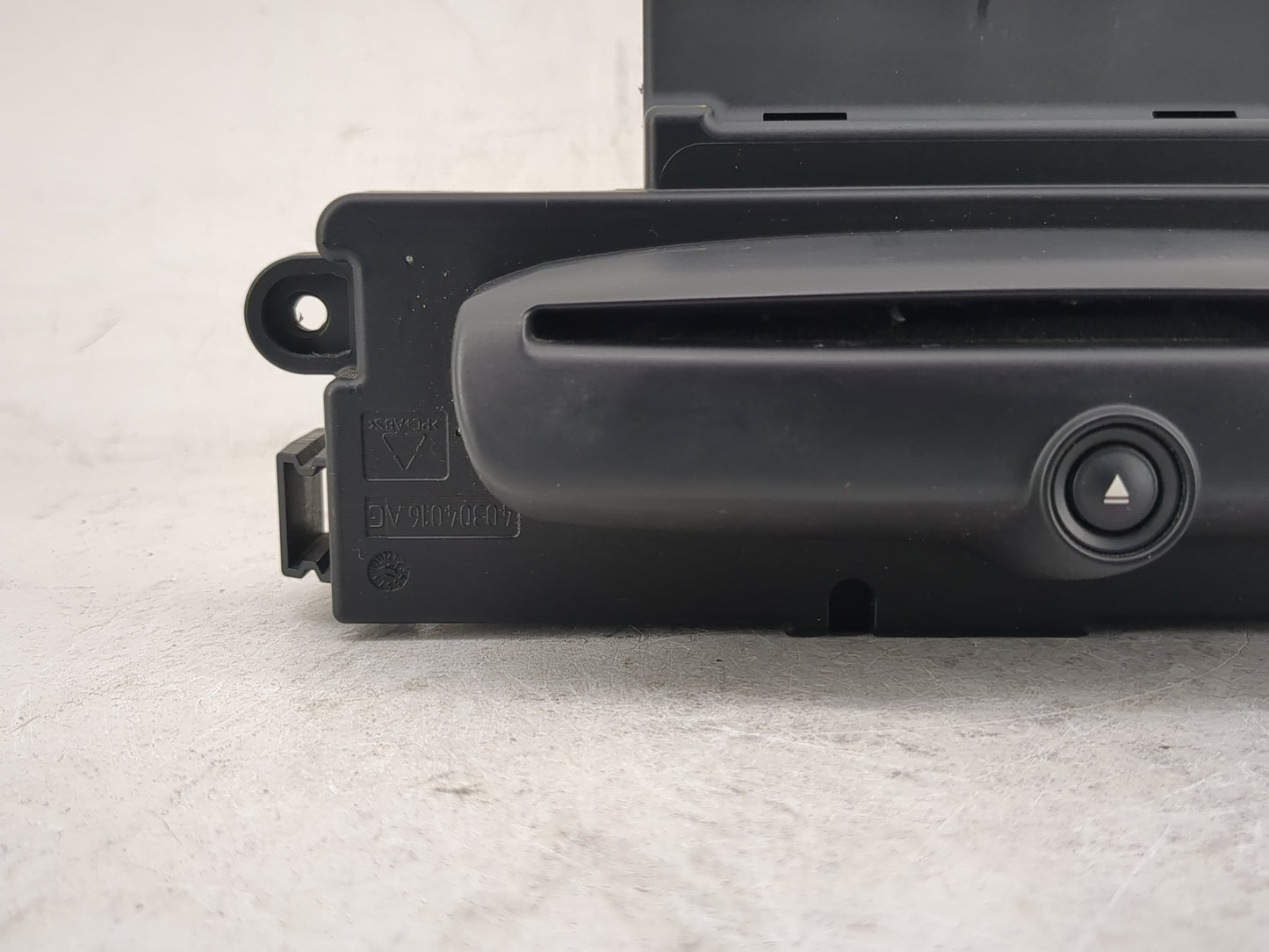 2014-2016 Mini Cooper Radio AM FM Cd Player Receiver Replacement P/N:65123457434 Fits Fits 2014 2015 2016 OEM Used Auto Part