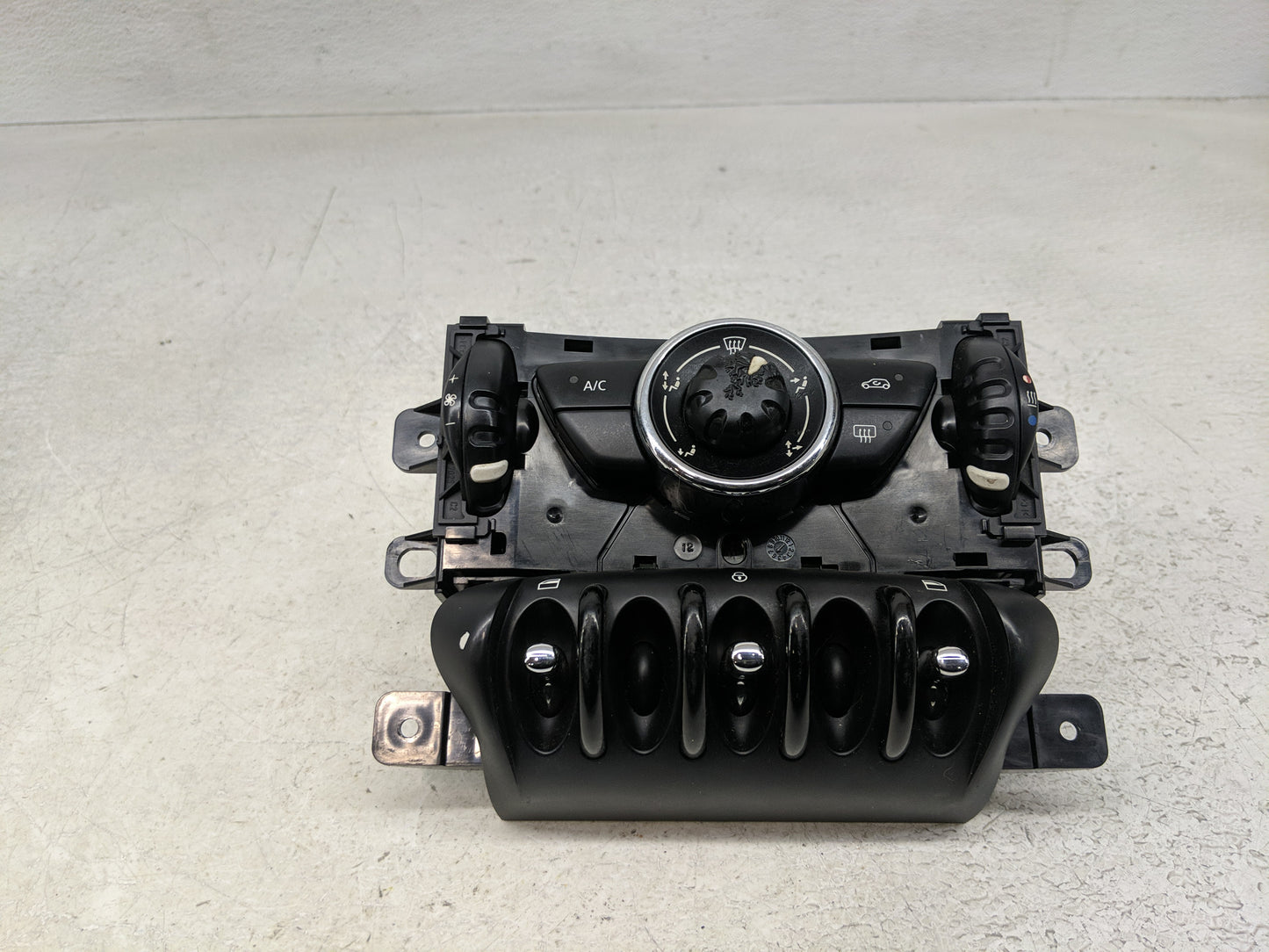 2011-2014 Mini Cooper Climate Control Module Temperature AC/Heater Replacement Fits Fits 2011 2012 2013 2014 OEM Used Auto P